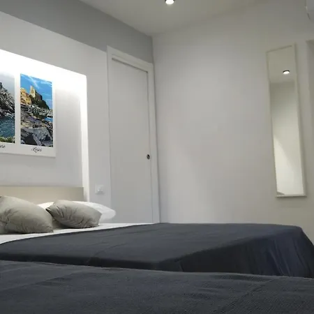 Alquadratorooms Guest house La Spezia