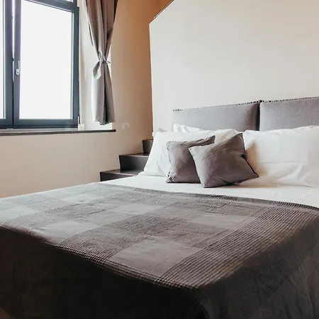 Guest house Alquadratorooms La Spezia