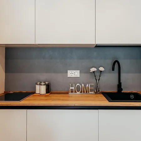 Affittacamere Alquadratorooms 4*