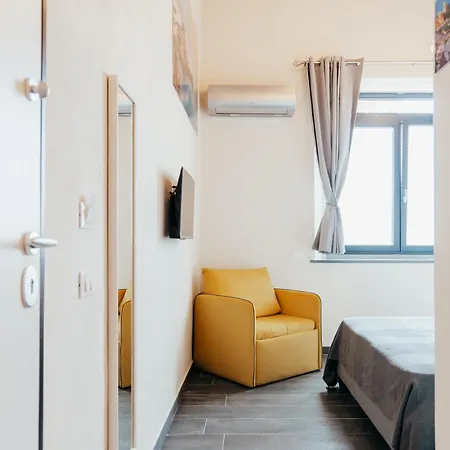 Alquadratorooms Guest house *