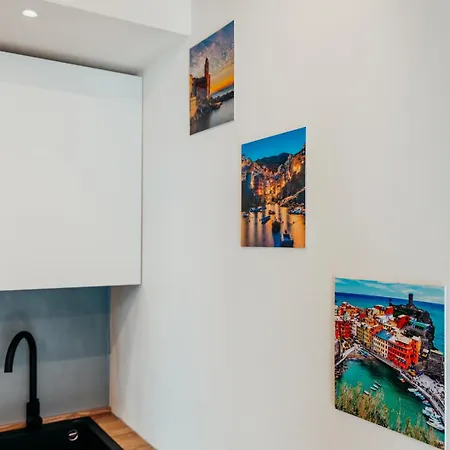 Guest house Alquadratorooms La Spezia