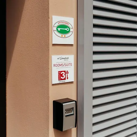 Vendégház Alquadratorooms 4*