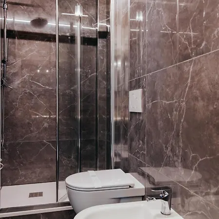 Alquadratorooms Vendégház La Spezia