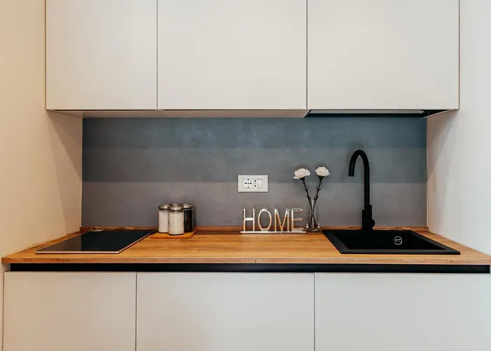 בית הארחה Alquadratorooms 4*